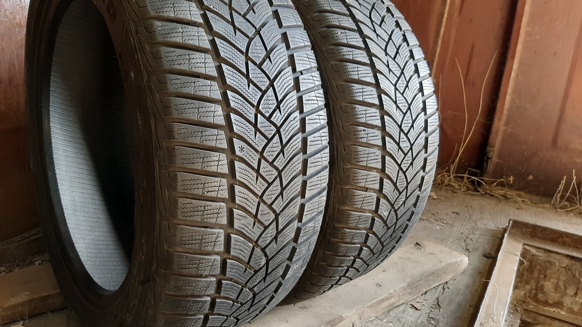 Вживані шини з Європи GoodYear Ultra Grip 245/45 R 17