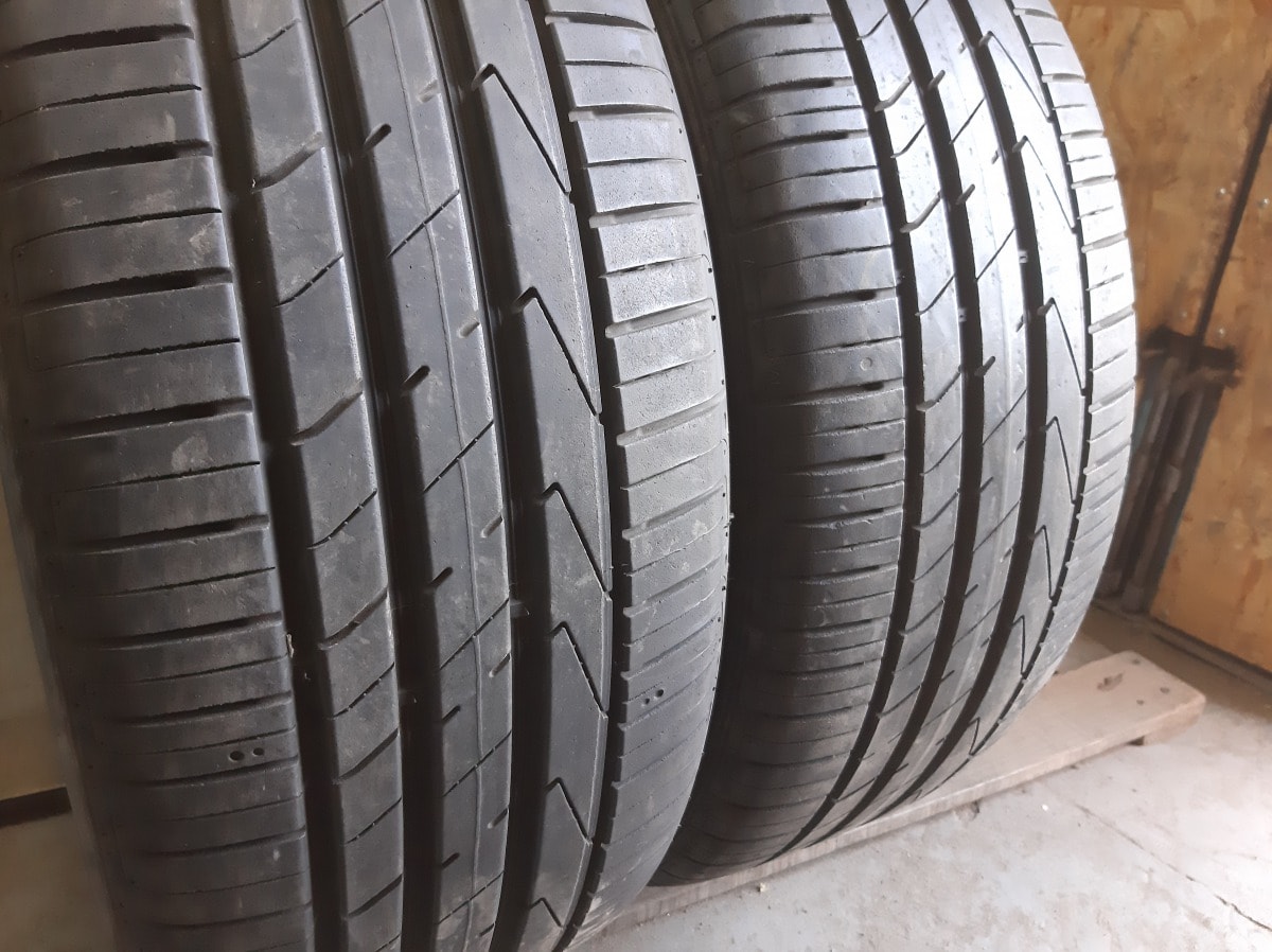 Вживані шини з Європи Hankook Ventus S1 Evo2 Suv 235/55 R 19