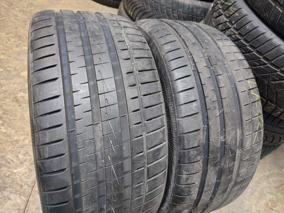 Вживані шини з Європи Vredestein Ultrac Vorti 245/40 R 18