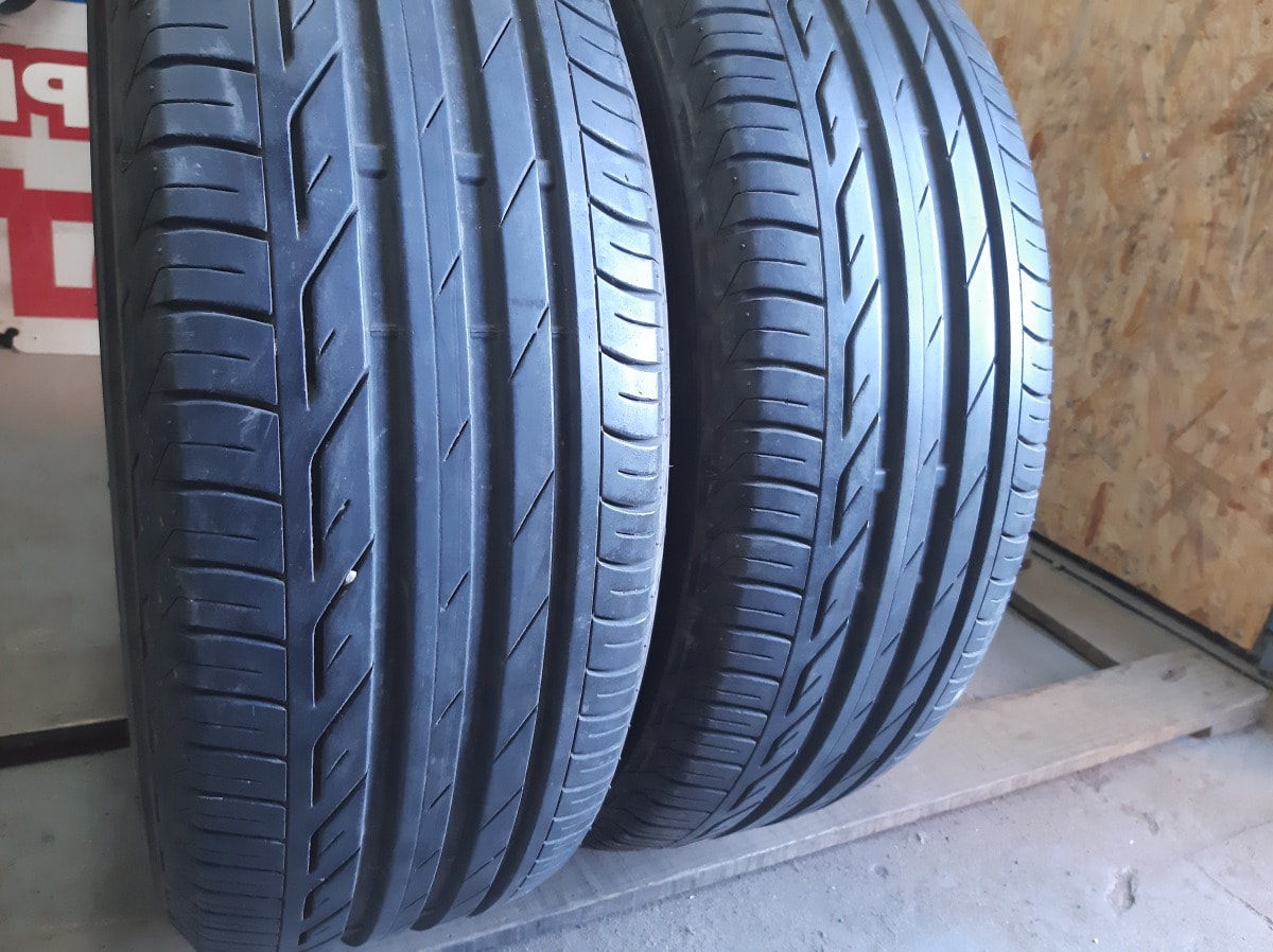 Вживані шини з Європи Bridgestone TuranzaT001    205/65 R 15