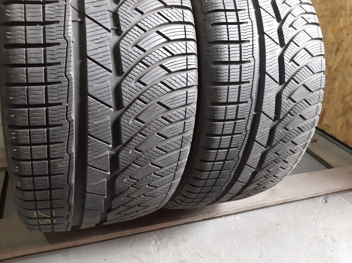 Вживані шини з Європи Michelin Pilot Alpin PA4 265/35 R 18