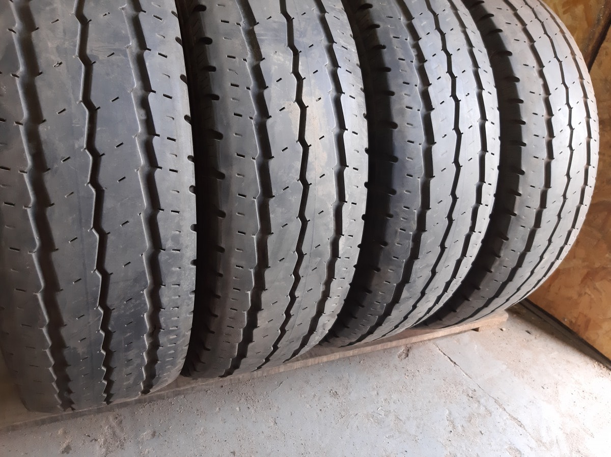Вживані шини з Європи Continental VancoCamper 215/75 R 16C