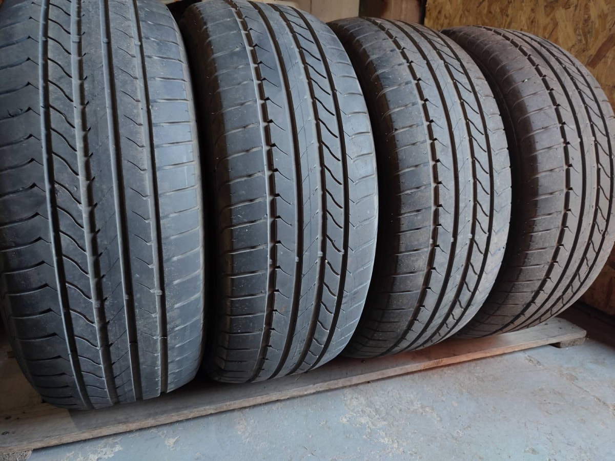 Вживані шини з Європи GoodYear Efficient Grip 235/55 R 18