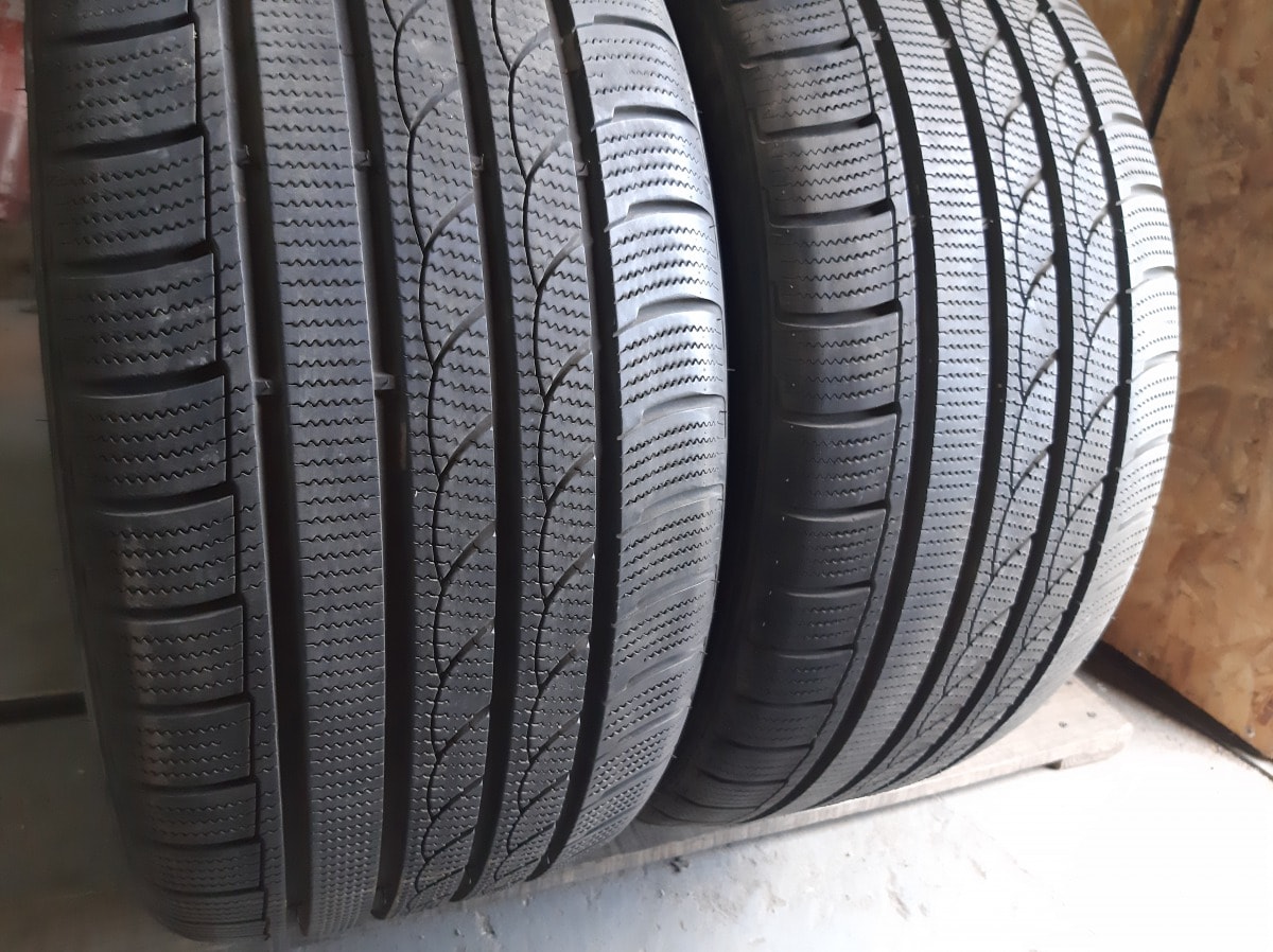 Вживані шини з Європи Imperial Ice Plus S 210 275/40 R 19
