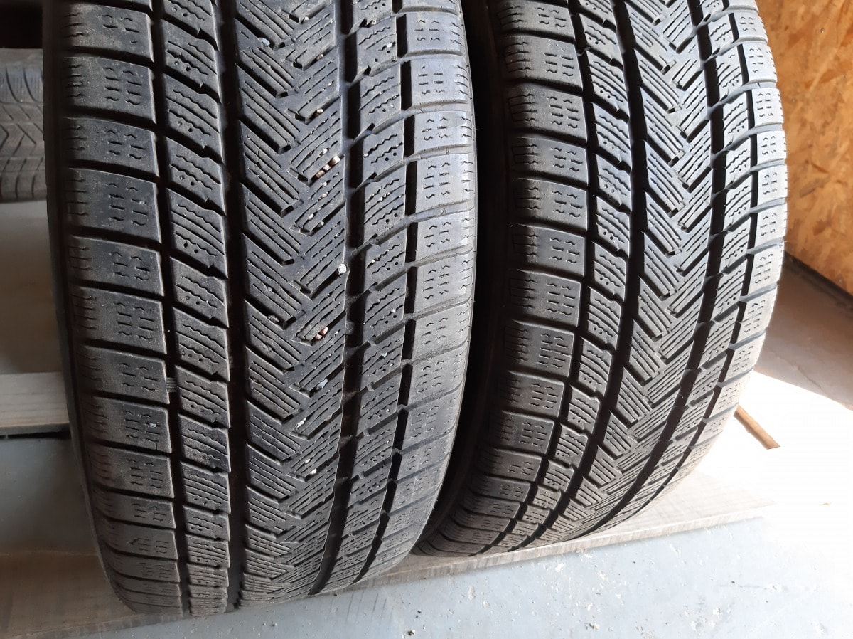 Вживані шини з Європи Gripmax Status PRO Winter 225/45 R 19