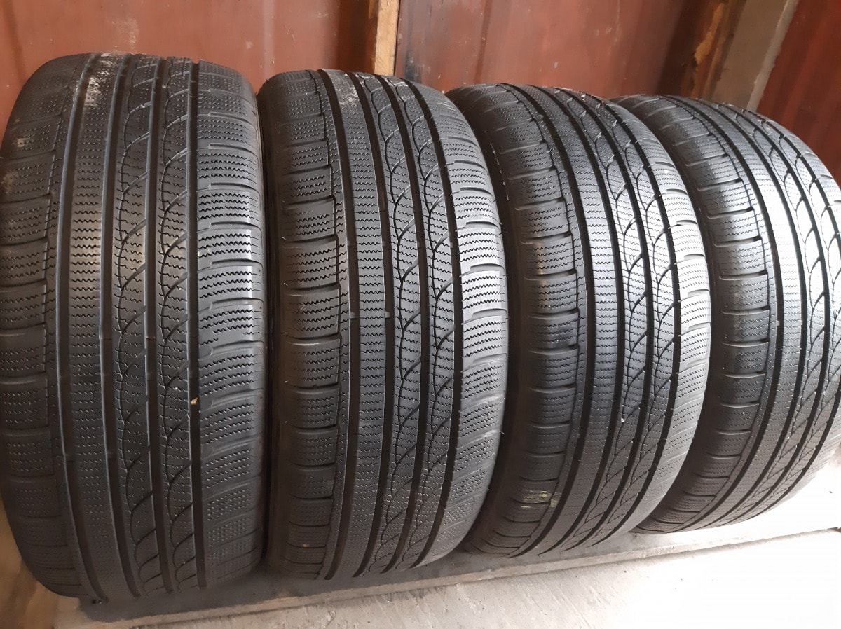 Вживані шини з Європи Imperial Ice Plus S 210 215/50 R 17