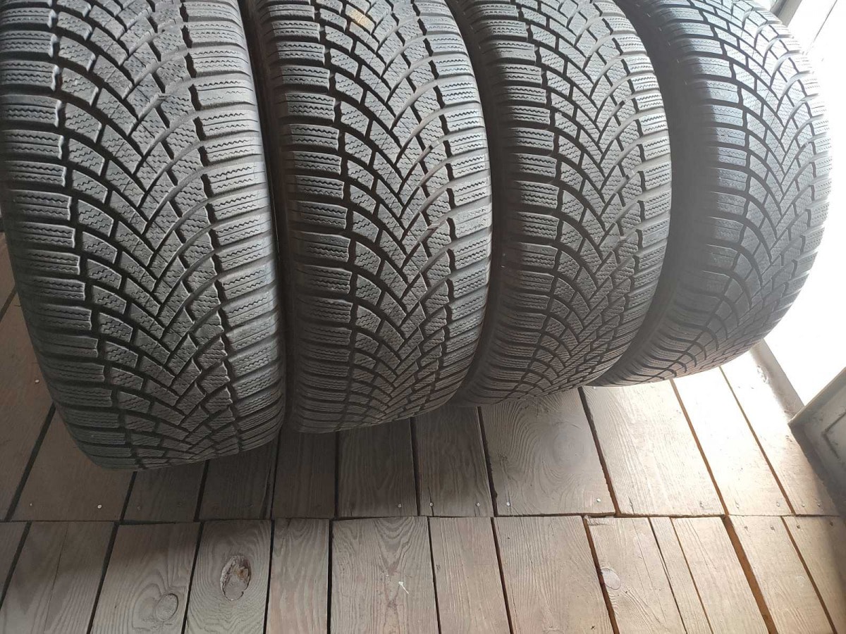 Вживані шини з Європи Bridgestone Blizzak LM005  235/45 R 18