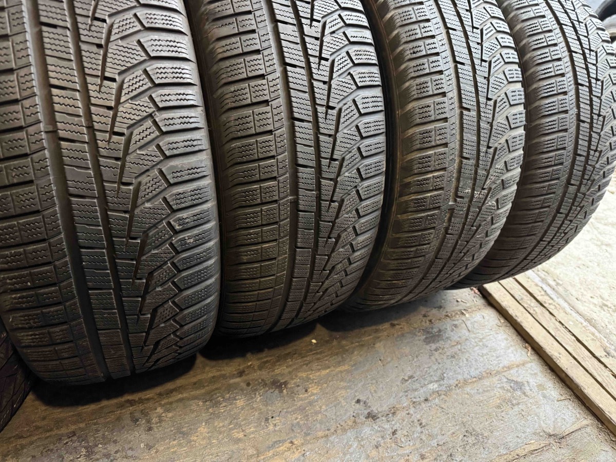 Вживані шини з Європи Hankook Winter I Cept EVO 2  225/60 R 17