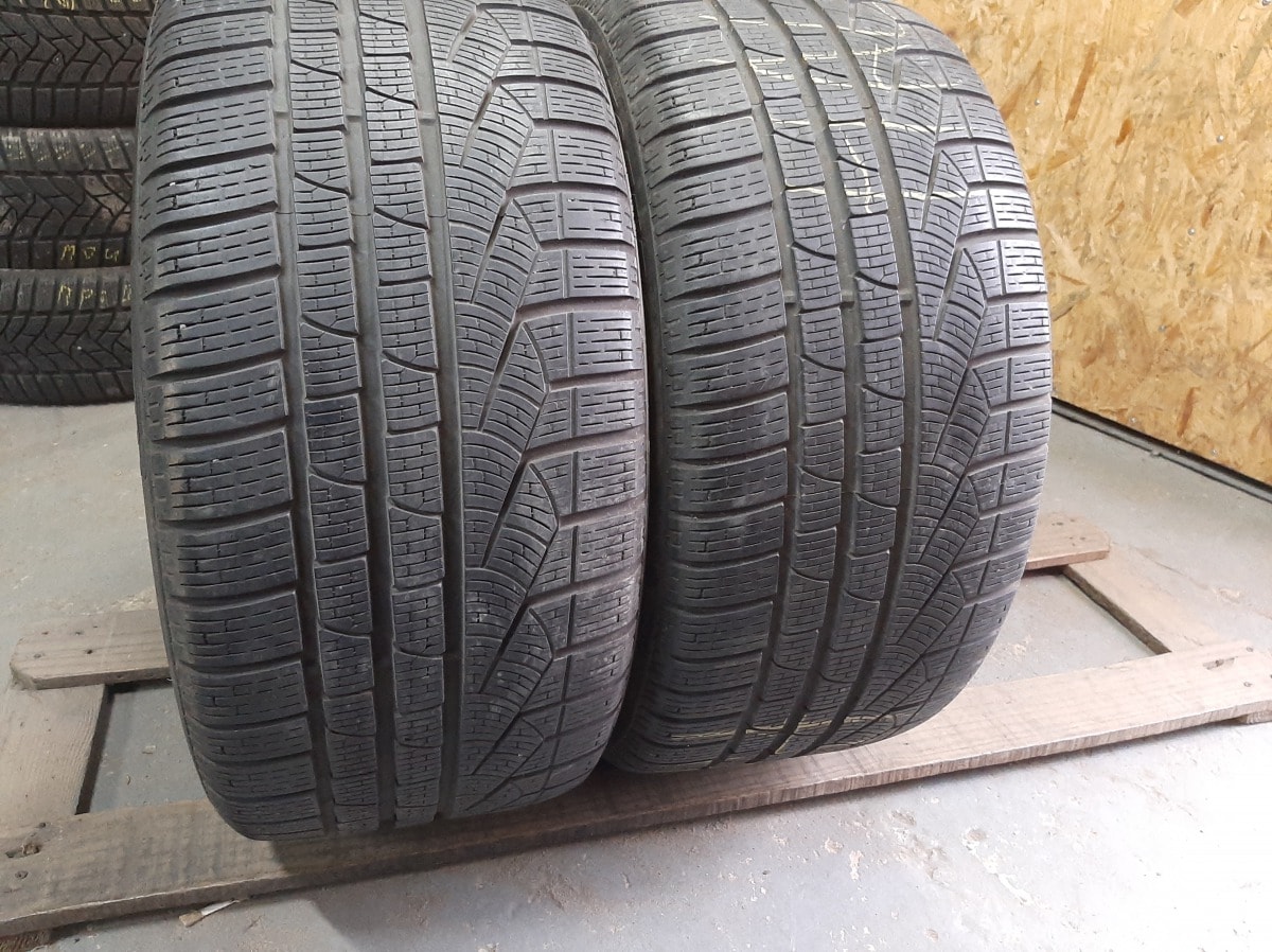 Вживані шини з Європи Pirelli Sotozero  255/40 R 18