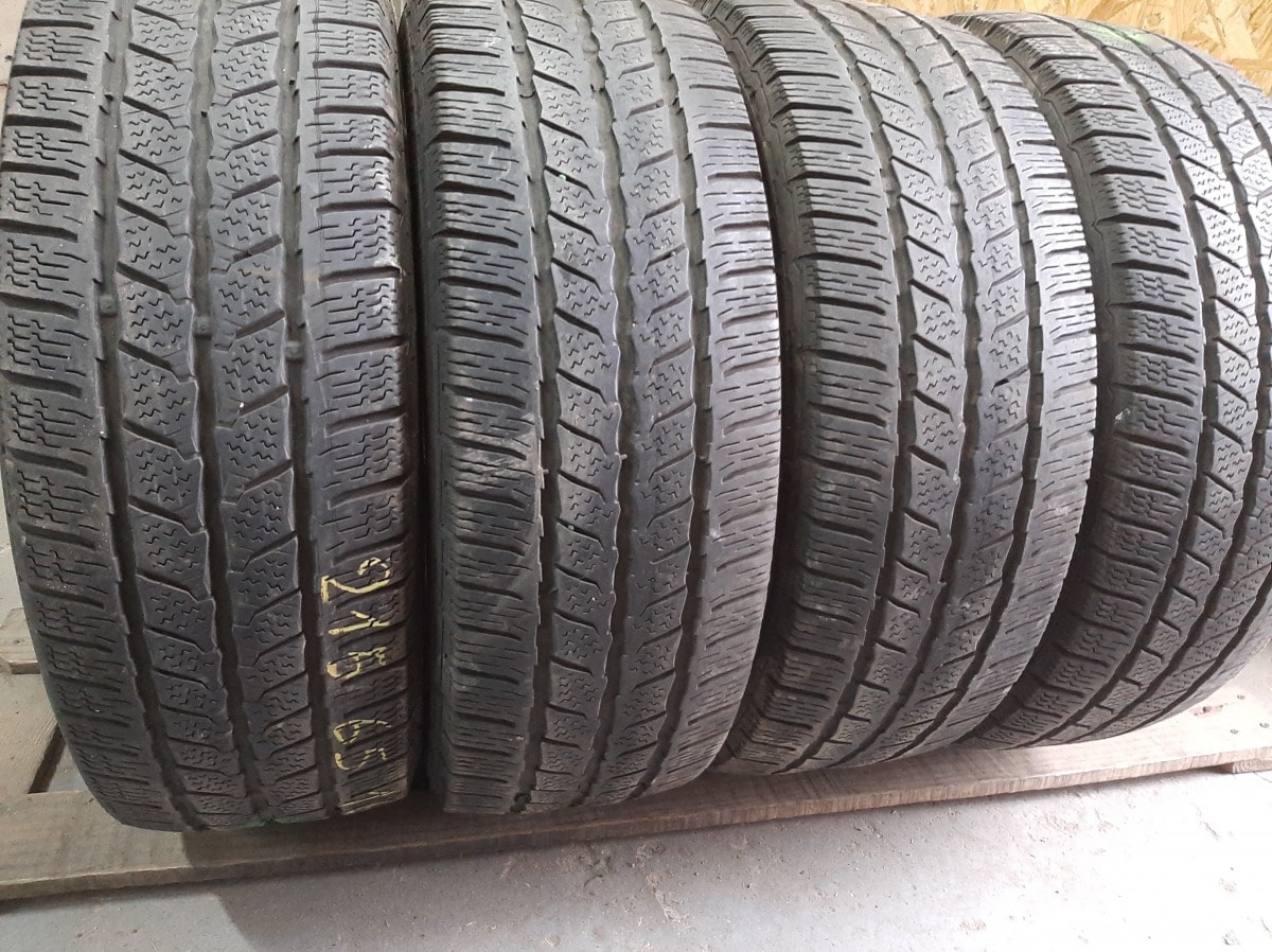 Вживані шини з Європи Continental Van Contact Winter . 215/65 R 16C