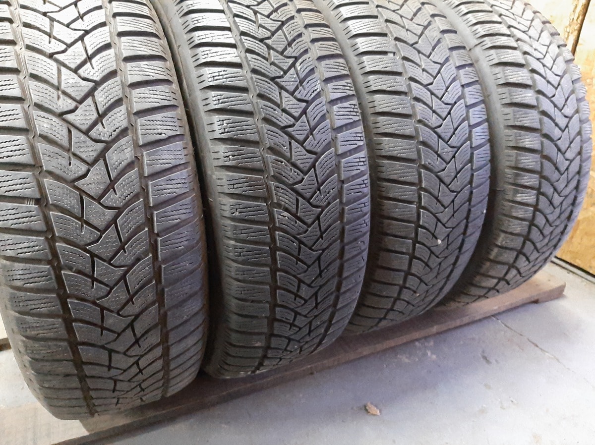Вживані шини з Європи Dunlop Winter Sport 5  215/60 R 16