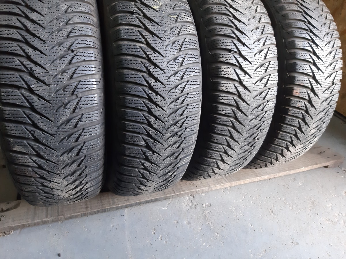 Вживані шини з Європи Good Year Ultra Grip 8 205/65 R 15