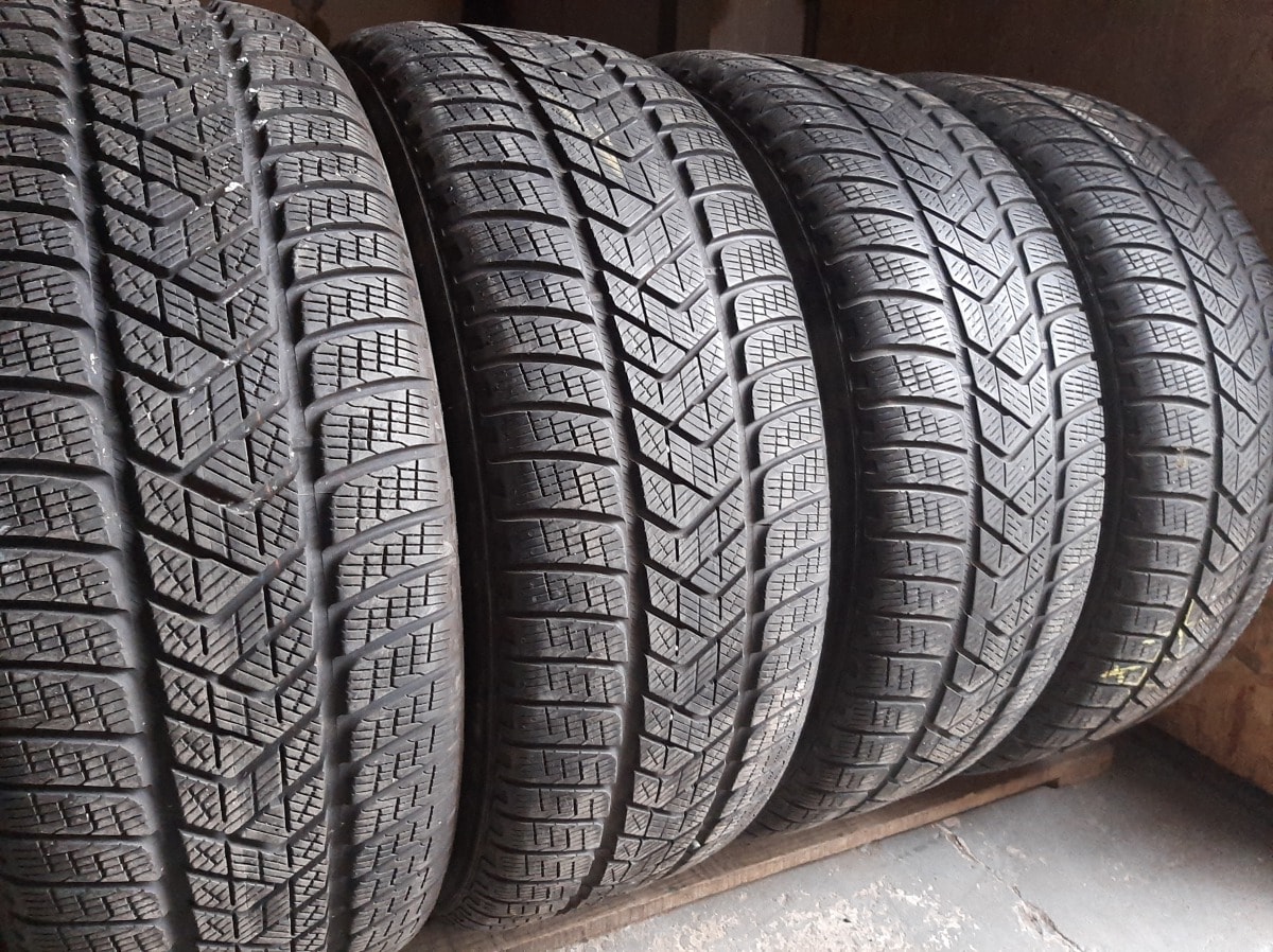 Вживані шини з Європи Pirelli Scorpion Winter  235/60 R 18