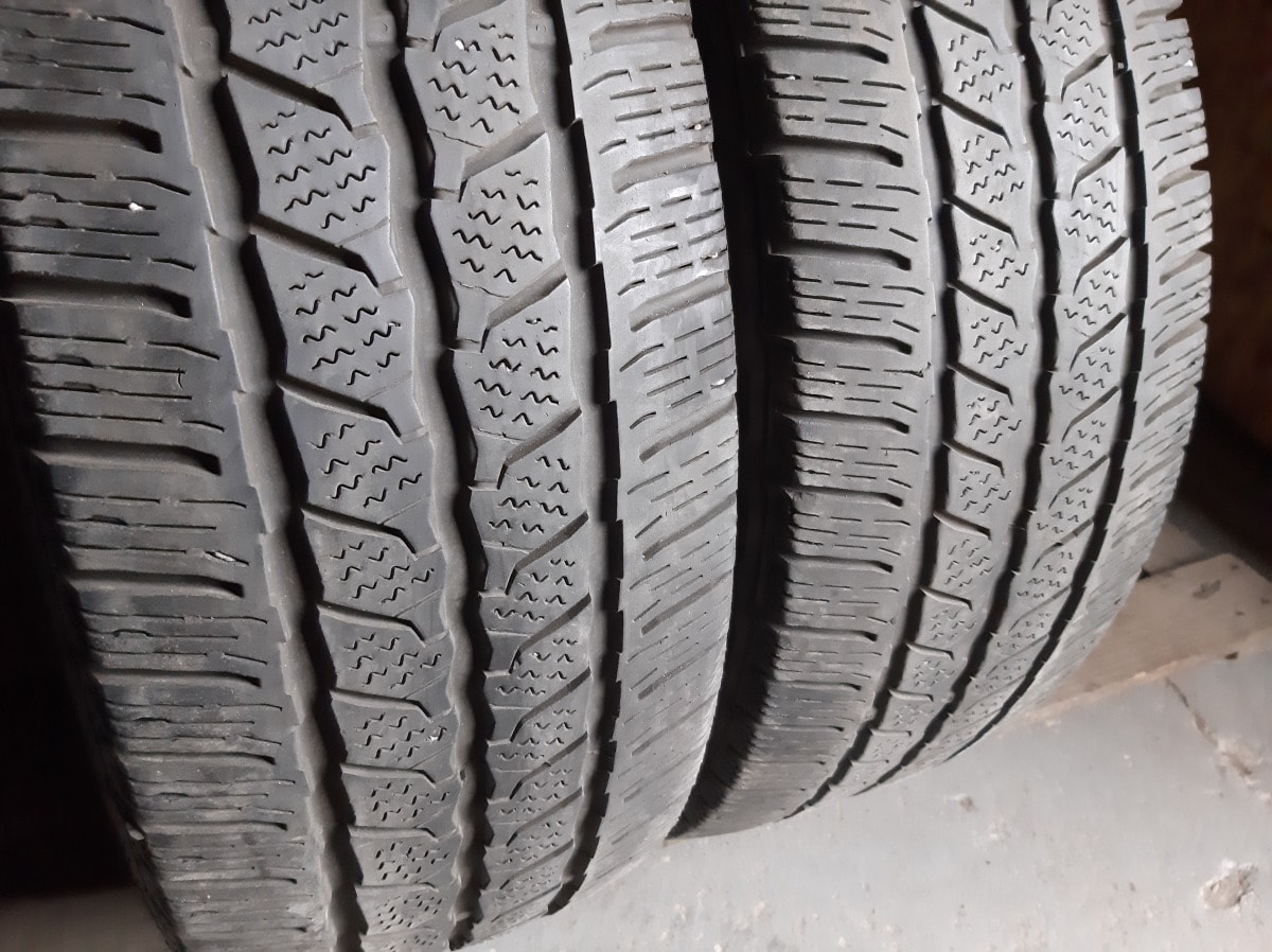 Вживані шини з Європи Continental VanContactWinter  215/65 R 16C