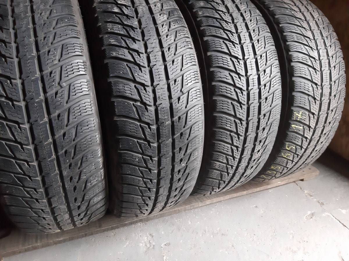 Вживані шини з Європи Nokian WR SUV 3  235/65 R 17