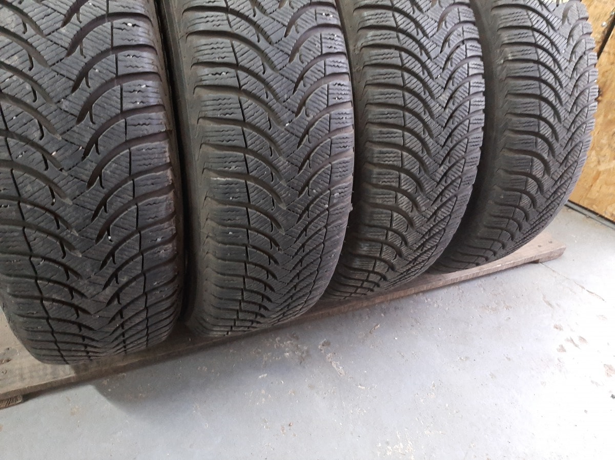 Вживані шини з Європи Michelin Alpin A4  215/60 R 17