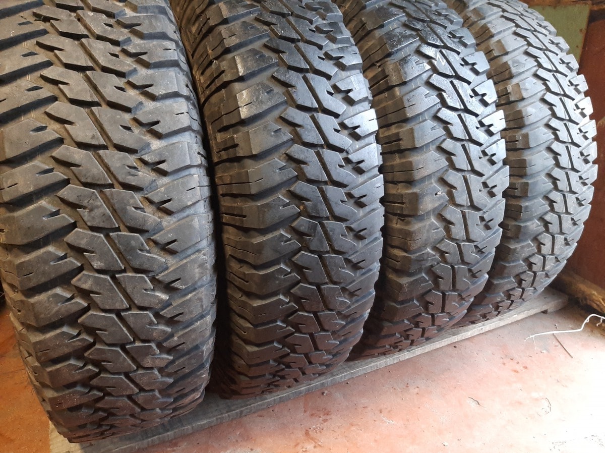 Вживані шини з Європи GoodYear Wrangler . 235/85 R 16
