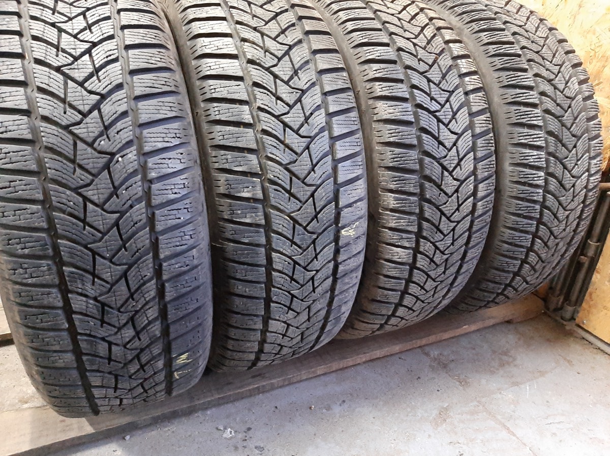 Вживані шини з Європи Dunlop Winter Sport 5 205/55 R 16