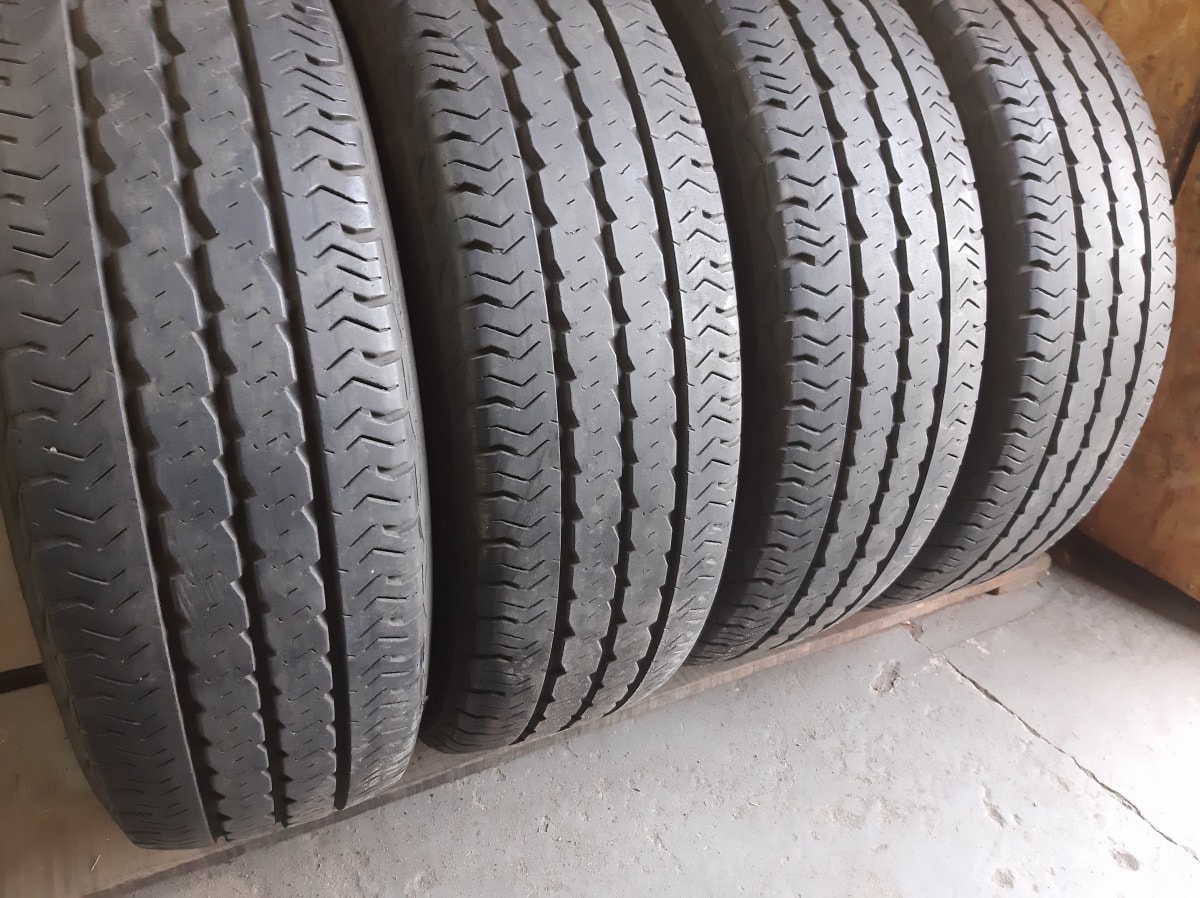 Вживані шини з Європи Pirelli Chrono 205/75 R 16C