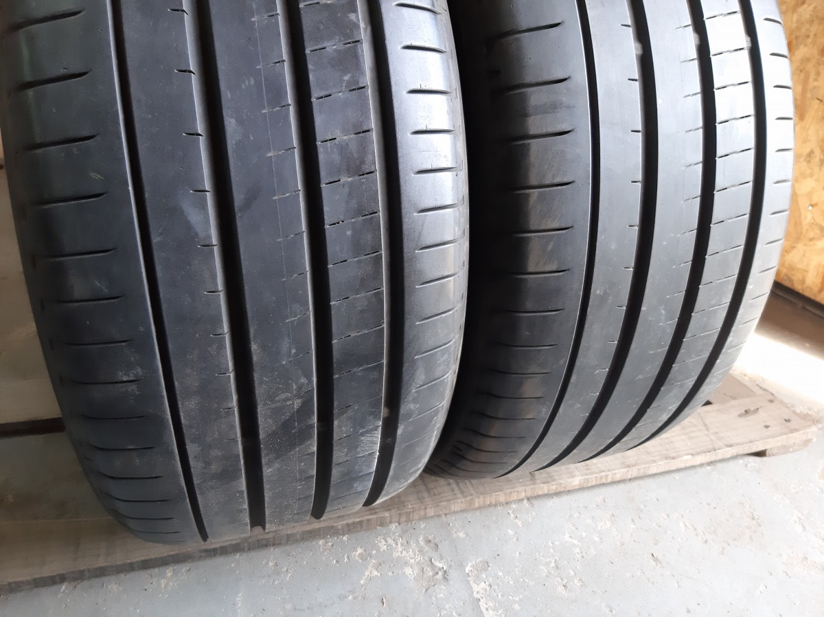Вживані шини з Європи Yokohama Advan Sport V107 … 275/40 R 20