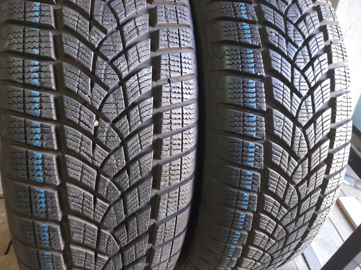 Вживані шини з Європи GoodYear UltraGrip    235/60 R 18