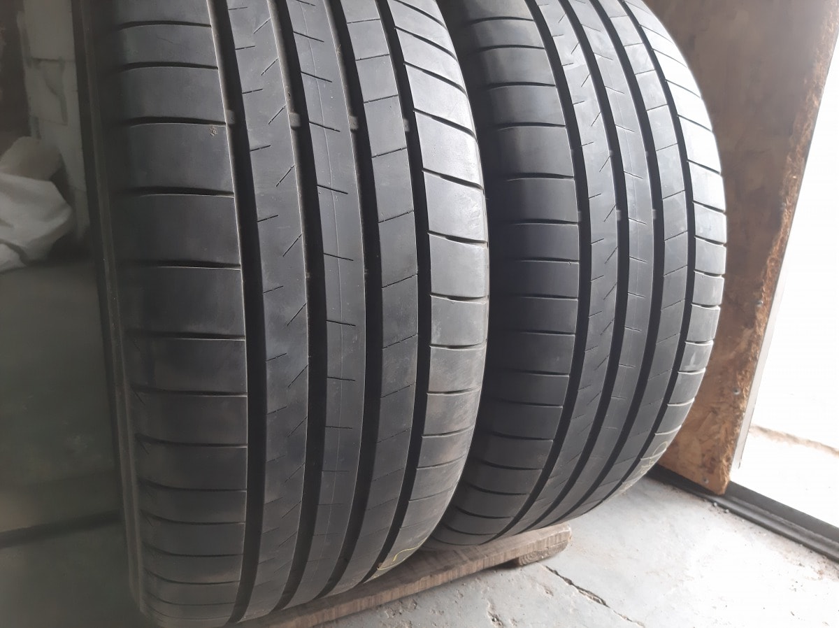 Вживані шини з Європи Bridgestone Alenza 001 255/50 R 20