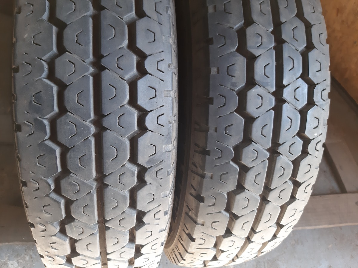 Вживані шини з Європи Michelin Classic 185/0 R 14C