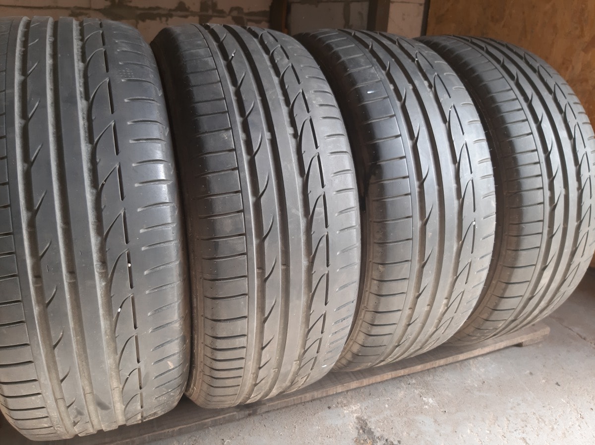 Вживані шини з Європи Bridgestone Potenza S001    235/50 R 18