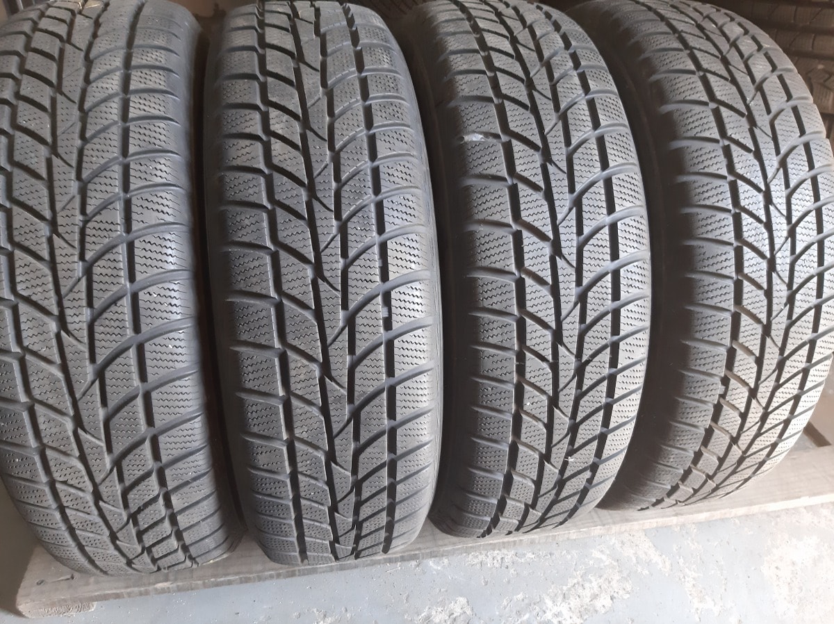 Вживані шини з Європи Hankook Winter I cept RS 205/70 R 15