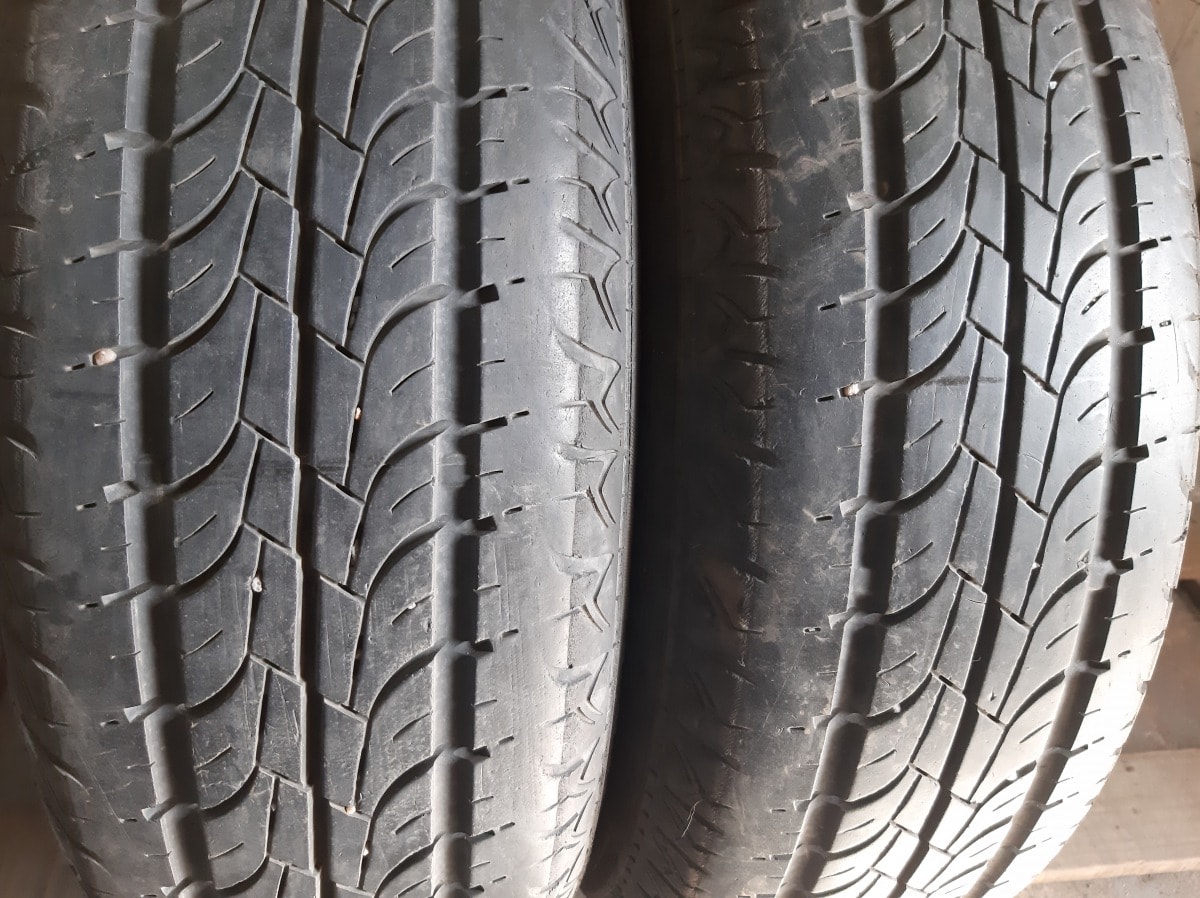Вживані шини з Європи Semperit Van Life   /  205/65 R 15