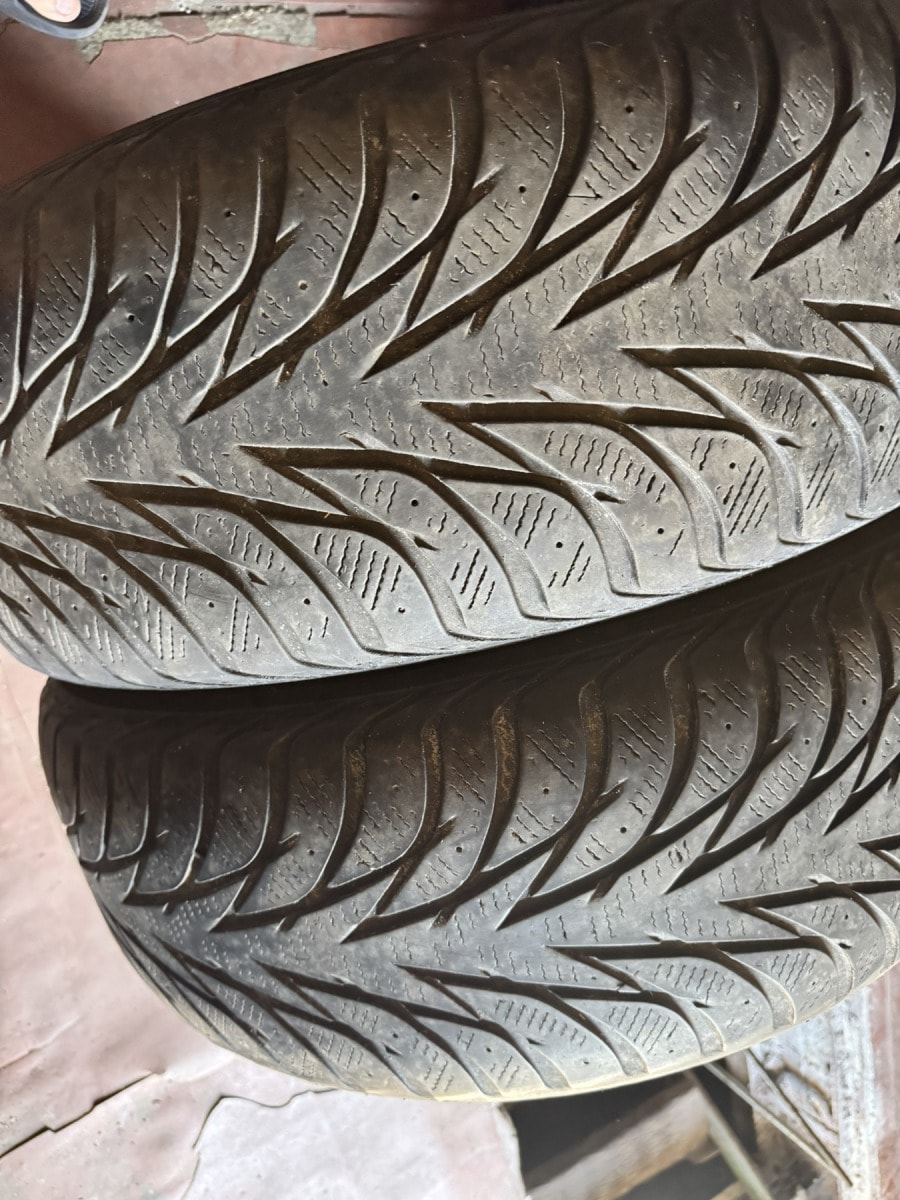 Вживані шини з Європи Yokohama Ice Guard   . 235/55 R 19