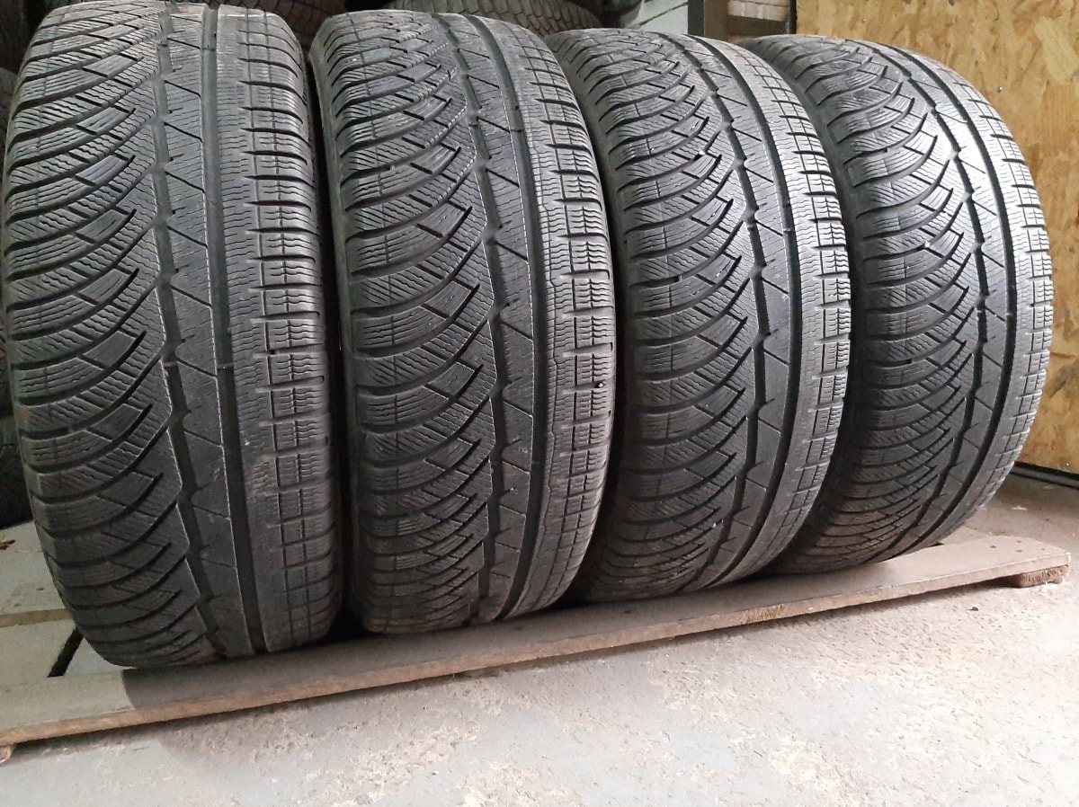 Вживані шини з Європи Michelin Pilot Alpin PA4  …  . 235/55 R 17