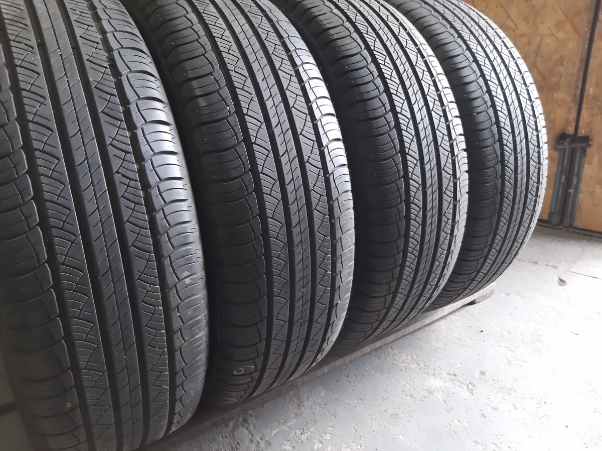 Вживані шини з Європи Michelin Latitude Tour HP   / / 235/65 R 18