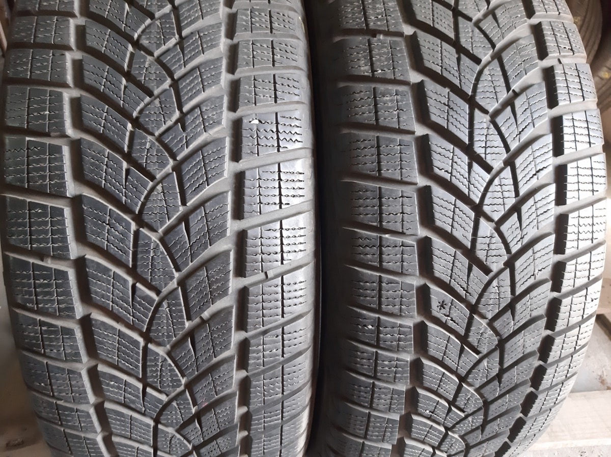 Вживані шини з Європи Good Year Ultra Grip Perfomance   .  235/55 R 19