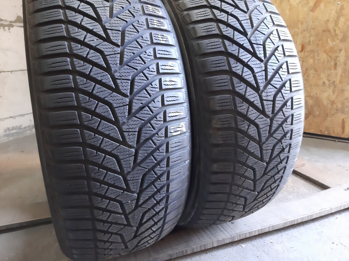 Вживані шини з Європи Yokohama BluEarthWinter V905     225/45 R 18
