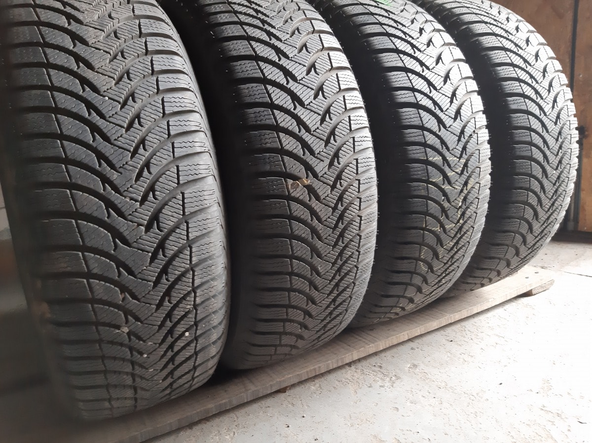 Вживані шини з Європи Michelin Alpin A4     215/60 R 16