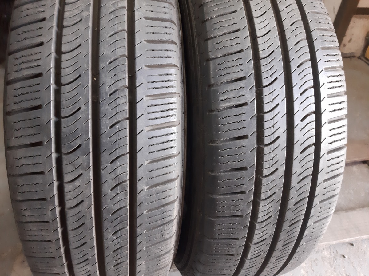 Вживані шини з Європи Pirelli Carrier All Season     225/65 R 16C