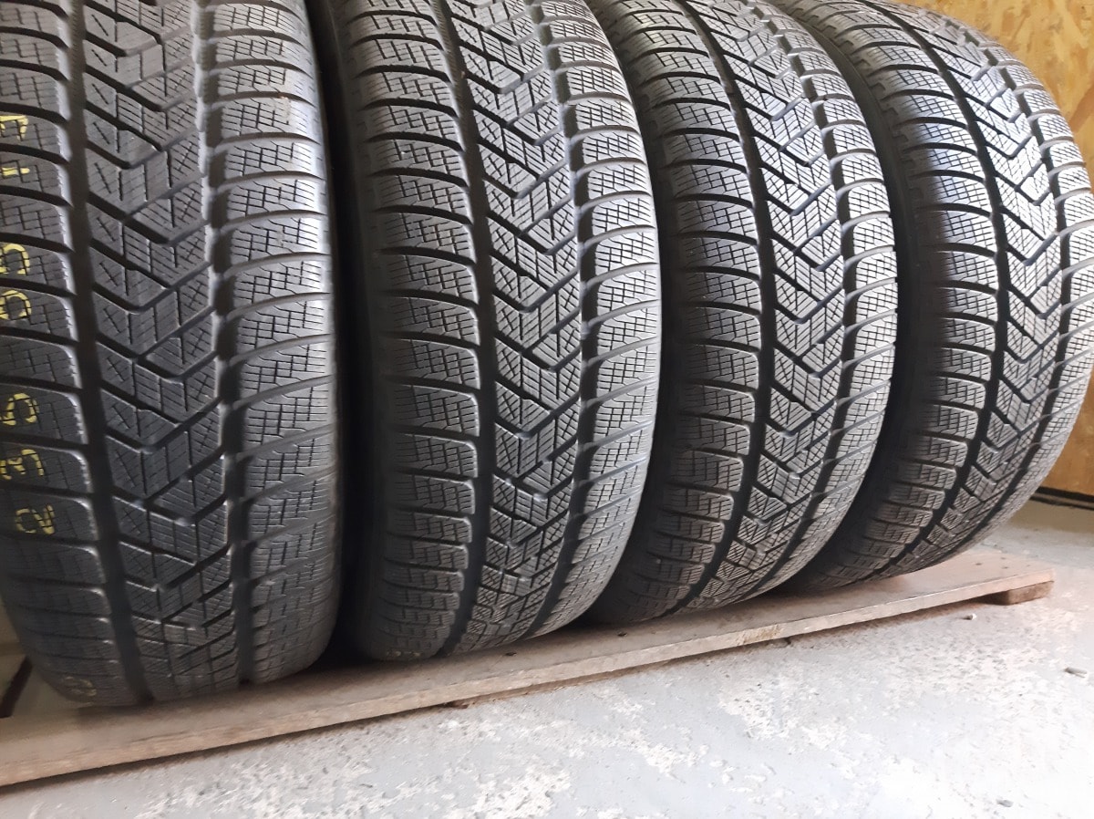 Вживані шини з Європи Pirelli Scorpion Winter    .   235/55 R 19