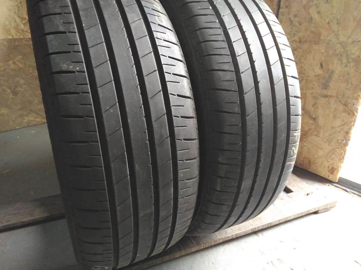 Придбати вживані шини Bridgestone Turanza T 005A 225/45 R 19 Вживані шини з Європи Bridgestone Turanza T 005A 225/45 R 19