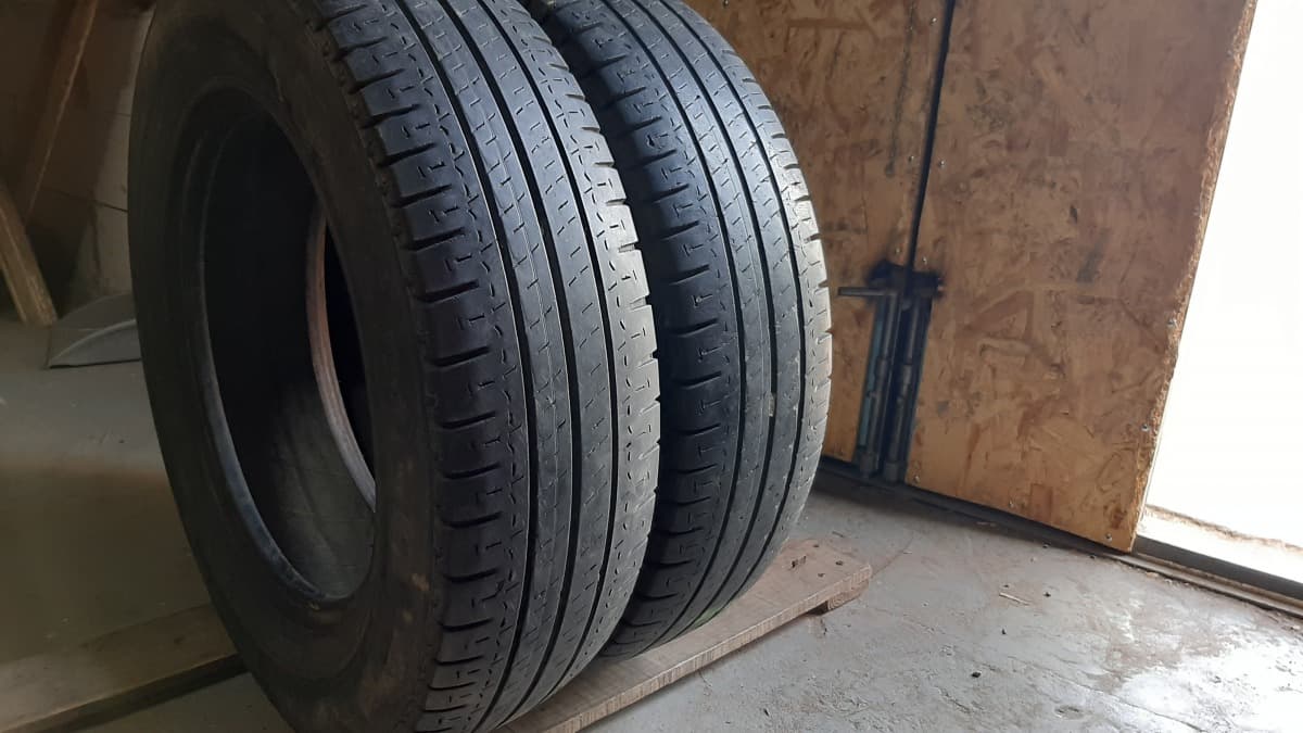 Придбати вживані шини Michelin Agilis 195/75 R 16C Вживані шини з Європи Michelin Agilis 195/75 R 16C