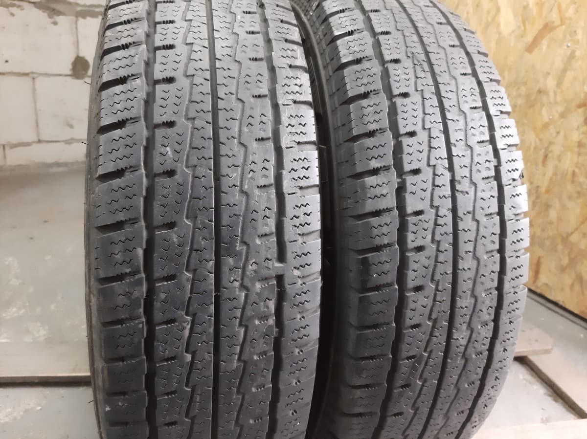 Придбати вживані шини Hankook Winter RW 06 195/75 R 16C Вживані шини з Європи Hankook Winter RW 06 195/75 R 16C
