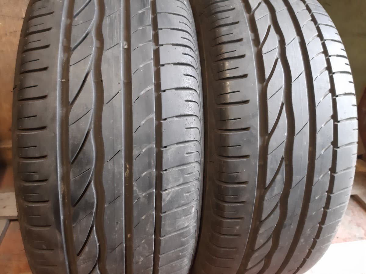 Придбати вживані шини Bridgestone Turanza ER 300 215/50 R 17 Вживані шини з Європи Bridgestone Turanza ER 300 215/50 R 17