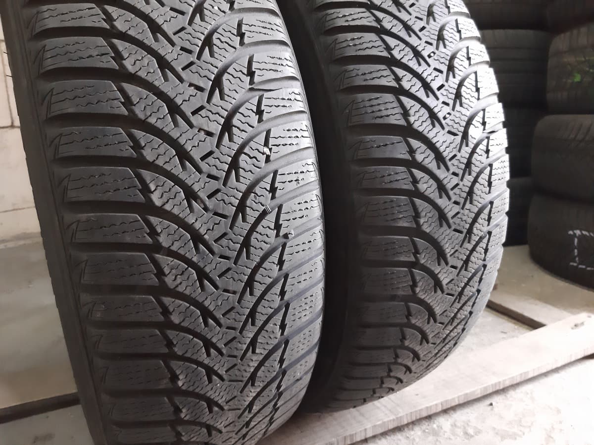 Придбати вживані шини Kumho Winter Craft WP51 . . 215/60 R 17 Вживані шини з Європи Kumho Winter Craft WP51 . . 215/60 R 17