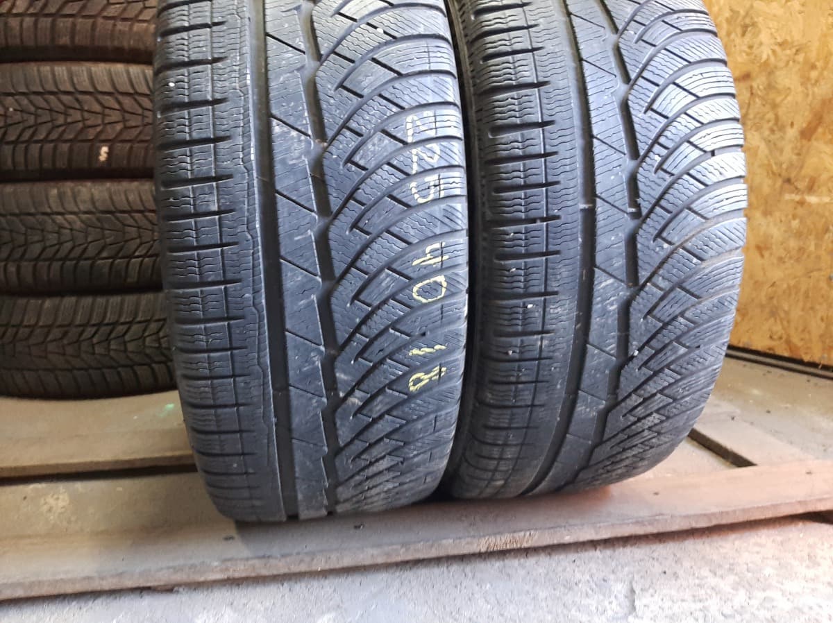 Придбати вживані шини Michelin PilotAlpinPA4. 225/40 R 18 Вживані шини з Європи Michelin PilotAlpinPA4. 225/40 R 18
