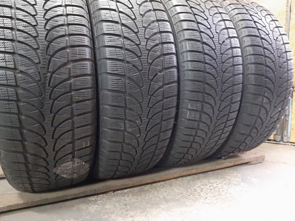Придбати вживані шини Bridgestone Blizzak LM-80 EVO … . . 235/60 R 18 Вживані шини з Європи Bridgestone Blizzak LM-80 EVO … . . 235/60 R 18