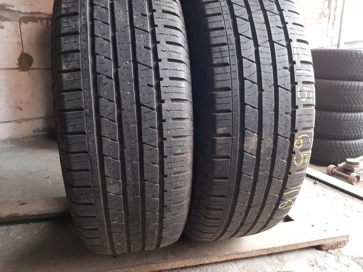 Придбати вживані шини Continental Cross Contact Winter 215/65 R 16 Вживані шини з Європи Continental Cross Contact Winter 215/65 R 16