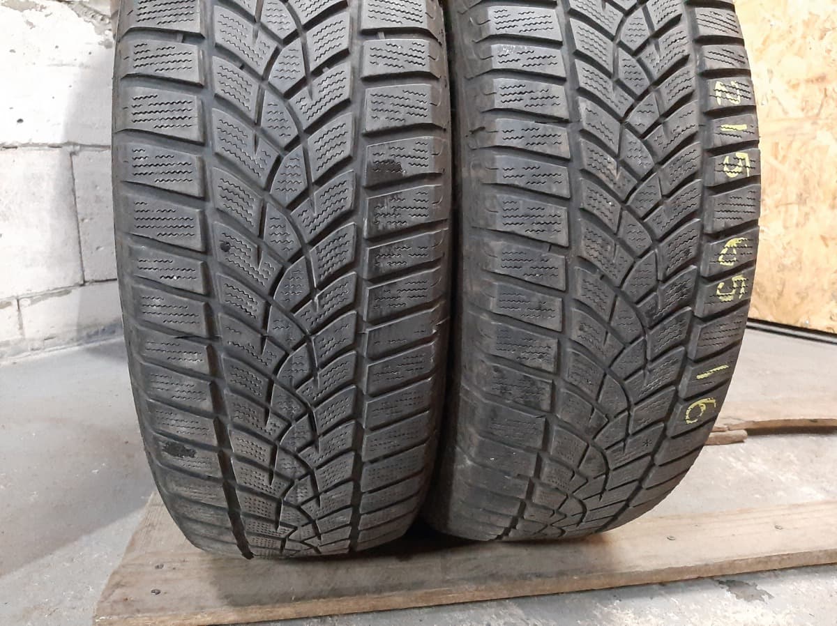 Придбати вживані шини GoodYear Ultra Grip Performance. 215/65 R 16 Вживані шини з Європи GoodYear Ultra Grip Performance. 215/65 R 16