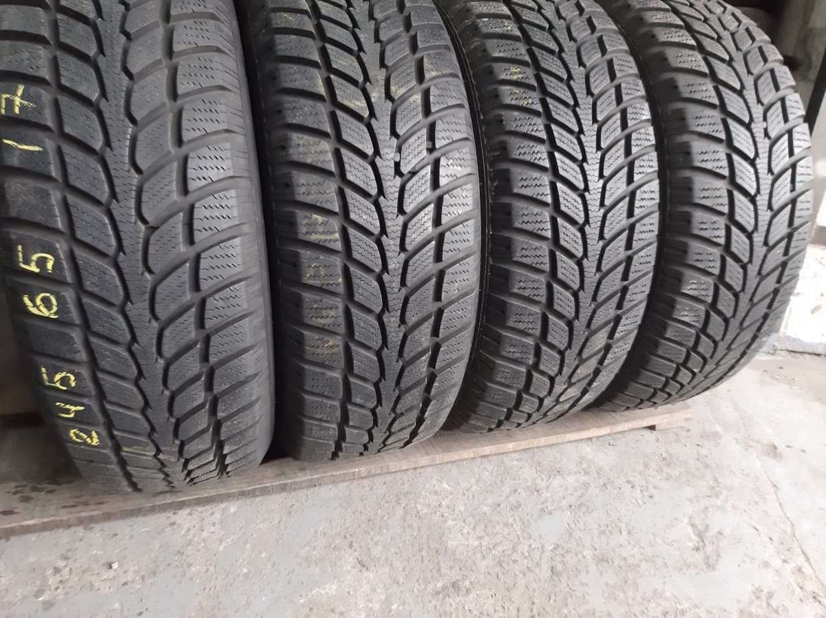 Придбати вживані шини GT Radial Savero WT . . 245/65 R 17 Вживані шини з Європи GT Radial Savero WT . . 245/65 R 17