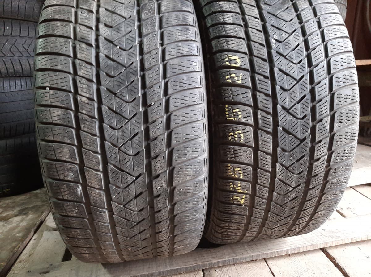 Придбати вживані шини Pirelli Sottozero 3 275/35 R 20 Вживані шини з Європи Pirelli Sottozero 3 275/35 R 20