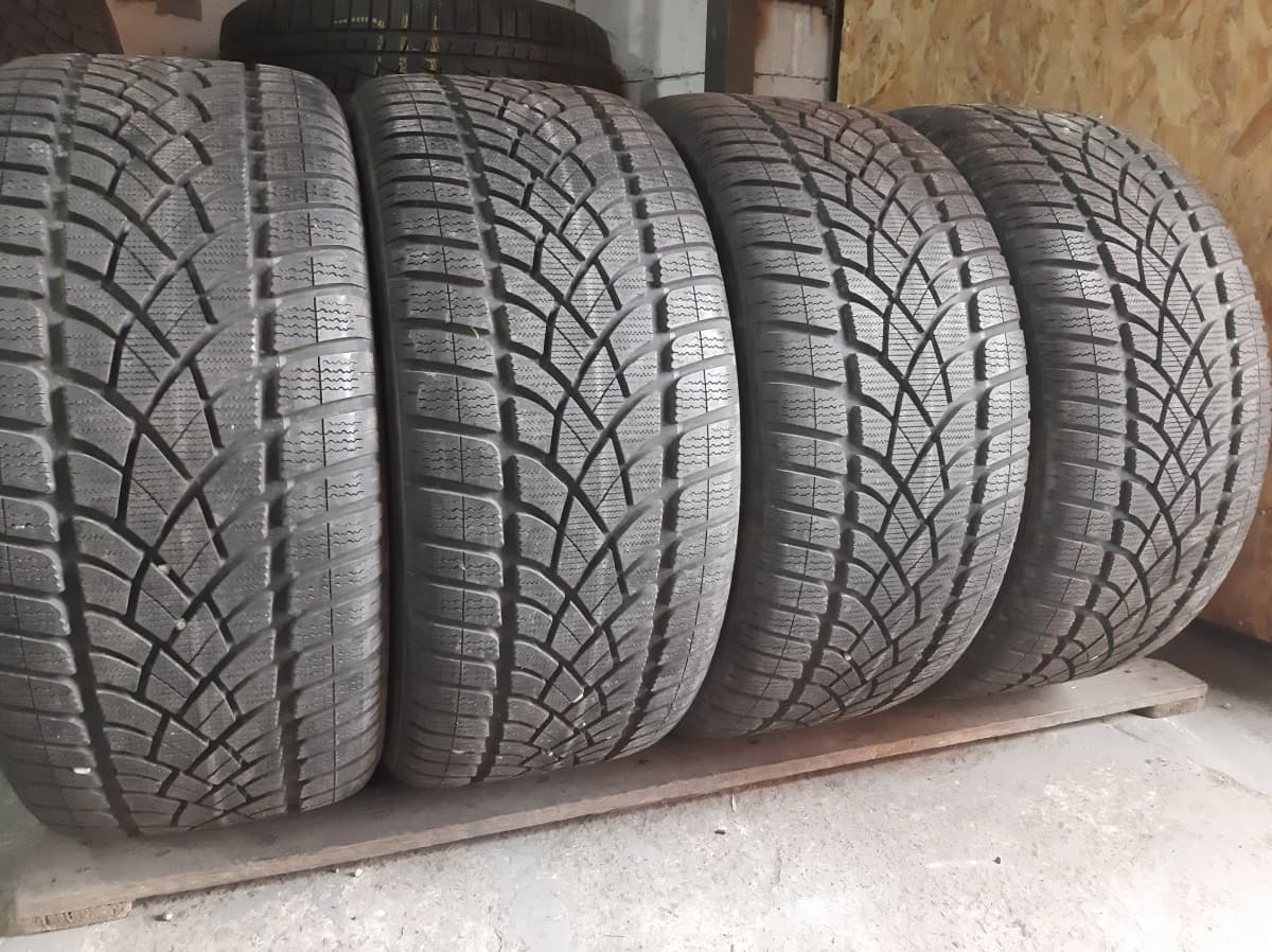 Придбати вживані шини Dunlop SP Winter Sport 3D … 275/35 R 20 Вживані шини з Європи Dunlop SP Winter Sport 3D … 275/35 R 20